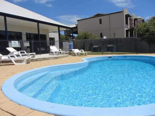 Surfpoint Resort