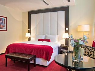 Hotel Image 1