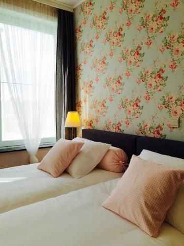 B&B-Fine Fleur