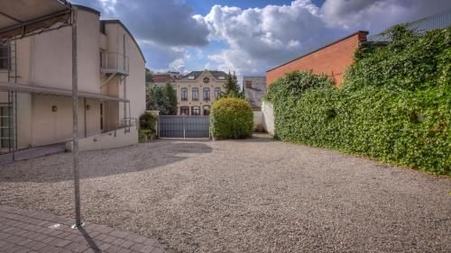 Outdoor Pictures 24
