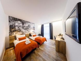 Hotel Image 1