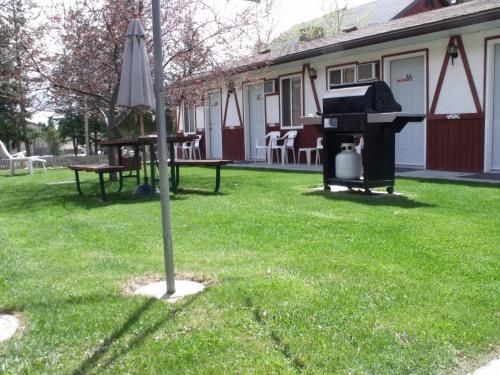 Outdoor Pictures 21