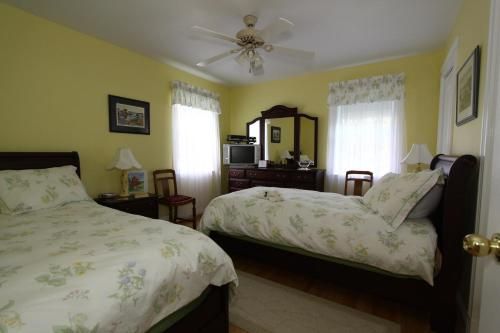 Forest & Lake PEI Bed & Breakfast