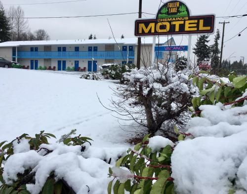 Fuller Lake Chemainus Motel