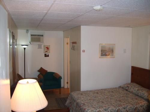 Capricorn Motel Royale 1000 Islands