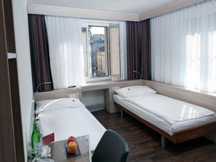 Hotel Image 2
