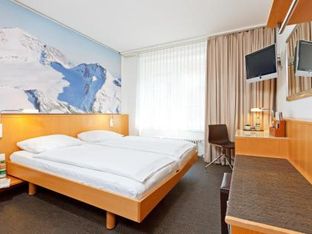 Hotel Image 2