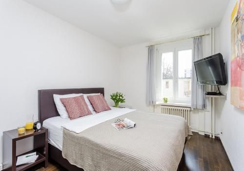 Swiss Star Guesthouse District 3 - contactless self check-in