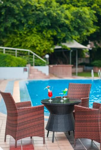 Outdoor Pictures 21