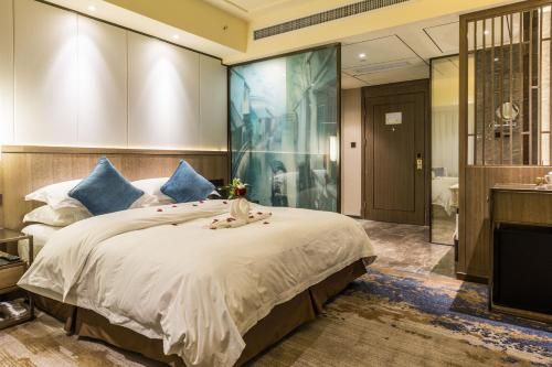 Oriental Hotel TongXiang