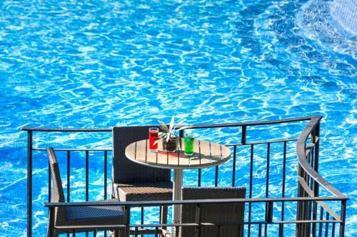 CC Beach Front Papagayo All Inclusive