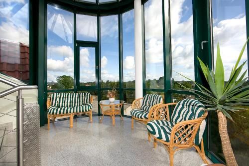 Outdoor Pictures 7