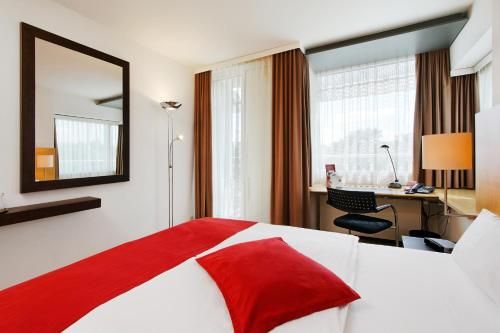 Kongresshotel Potsdam am Templiner See