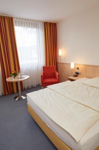 Hotel Filderland - Stuttgart Messe - Airport - Self Check-In