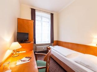 Hotel Image 1