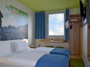 Hotel Image 1