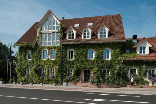 Zeller-Hotel+Restaurant