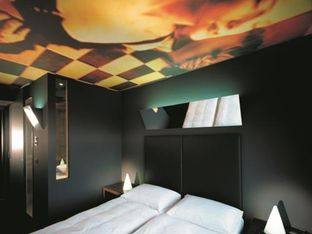 Hotel Image 2