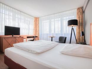 Hotel Image 2