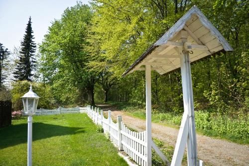 Outdoor Pictures 23