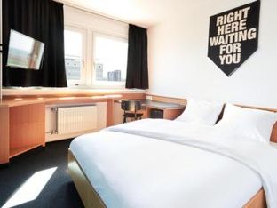 Hotel Image 1