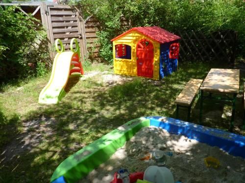 Outdoor Pictures 21