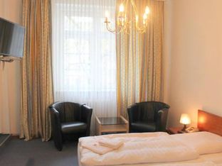 Hotel Image 1