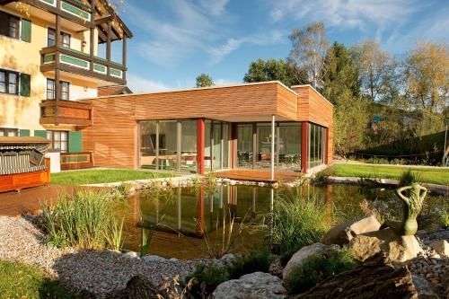 Outdoor Pictures 24