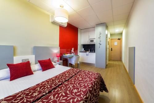 OK Hoteles Estudios Plata