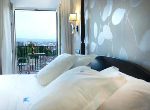 Los Angeles & Spa Hotel