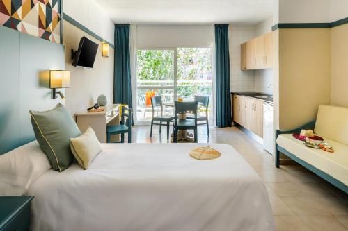 Aparthotel Vibra Club Maritim
