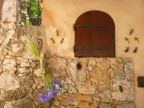 Outdoor Pictures 24