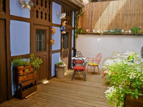 Outdoor Pictures 24