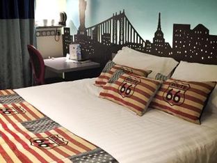 Hotel Image 1