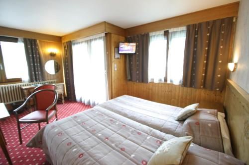 Chris-Tal Hotel