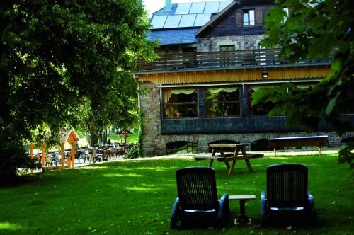 Outdoor Pictures 21