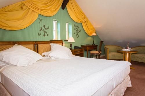 Le Manoir Au Lac