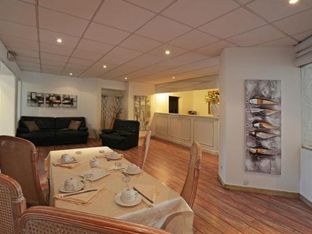 Hotel Image 6