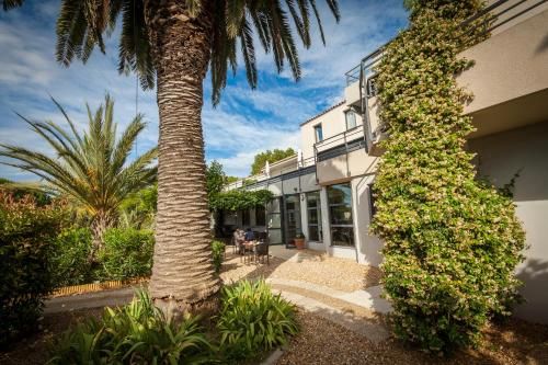 Hotel Canal Aigues Mortes