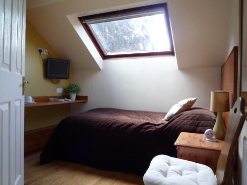 GROVE GUEST HOUSE