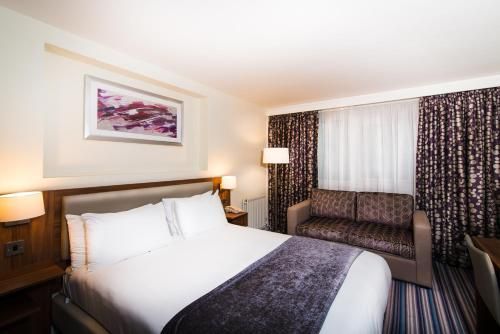 Holiday Inn Stoke on Trent M6 Jct15, an IHG Hotel