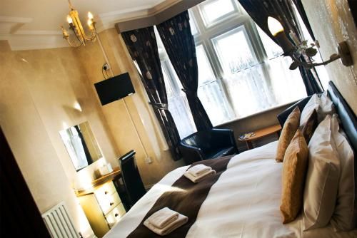 Woodthorpe Hotel