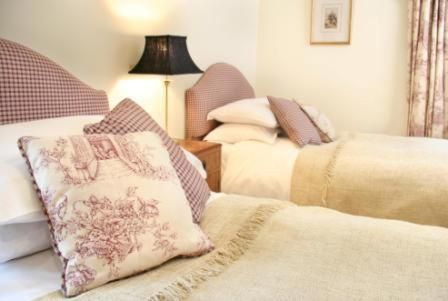 Glade End Guest House Marlow