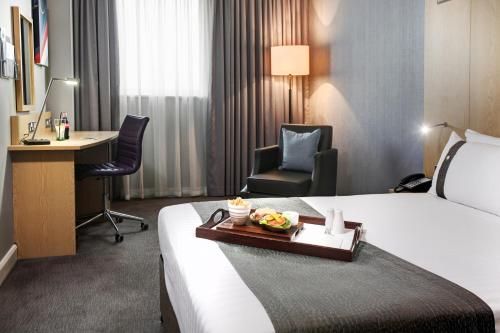 Holiday Inn London - Luton Airport, an IHG Hotel
