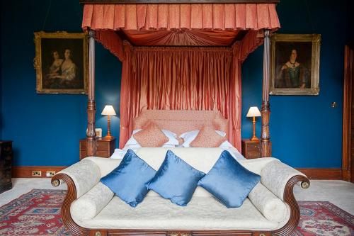 Cambo House