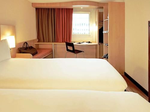 ibis Gloucester