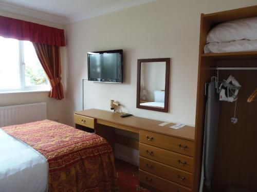 Lakeside Lodges