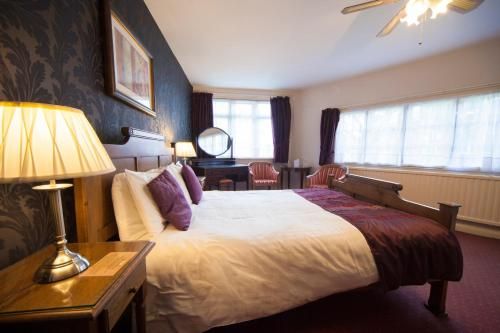 Castle Hotel
