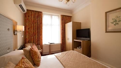Langstone Cliff Hotel