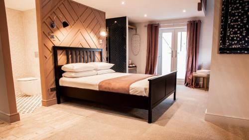 The Jacobean Hotel